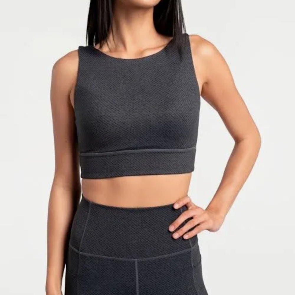 Excellent condition sports bra by Lolë